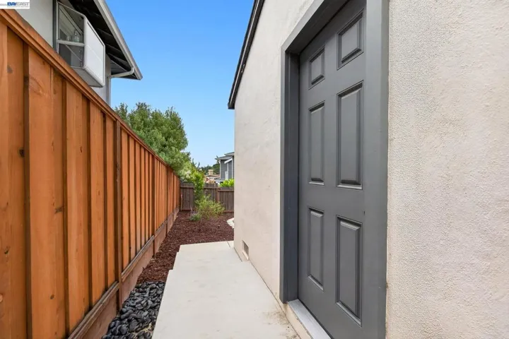 3447 Seven Hills Rd, Castro Valley, California 94546