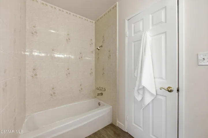 22421 Kearny St Calabasas-33