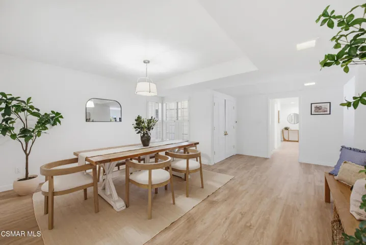 22421 Kearny St Calabasas-12