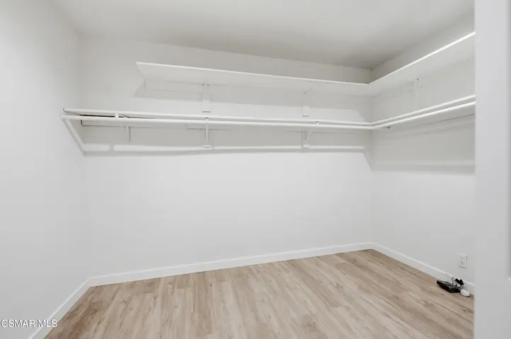 22421 Kearny St Calabasas-40