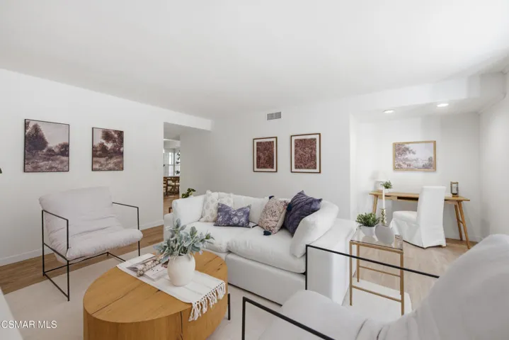 22421 Kearny St Calabasas-20