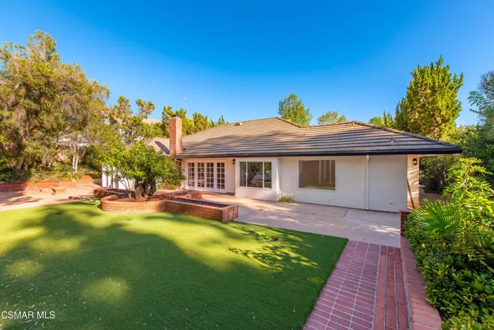22421 Kearny St Calabasas-49