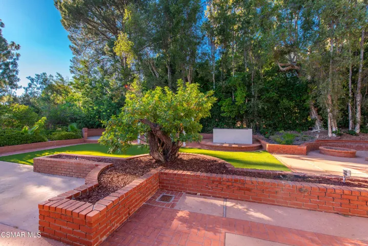22421 Kearny St Calabasas-46