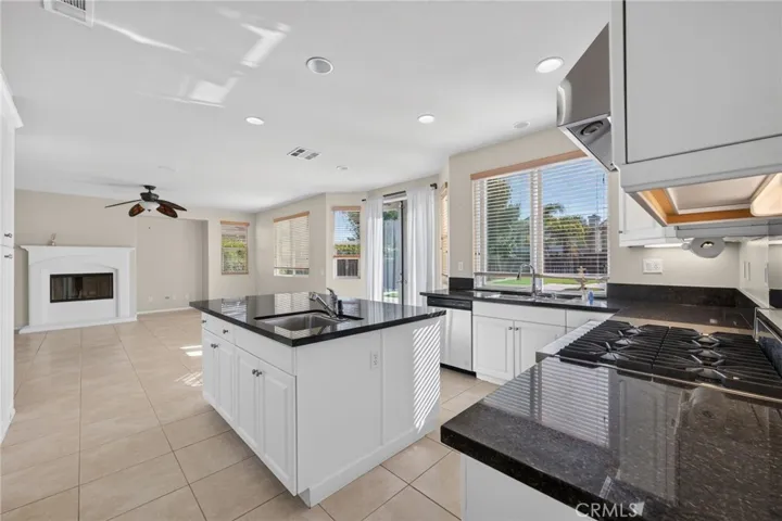 35913 Nonnie, Wildomar, California 92595