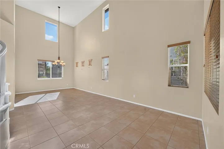 35913 Nonnie, Wildomar, California 92595