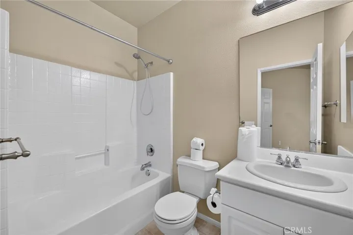 35913 Nonnie, Wildomar, California 92595