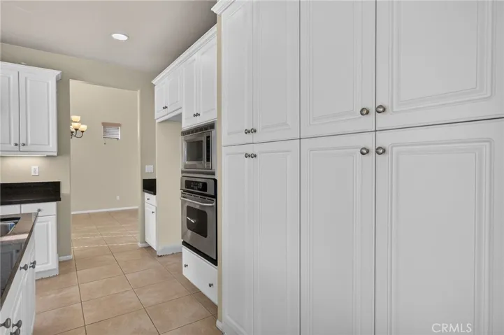 35913 Nonnie, Wildomar, California 92595