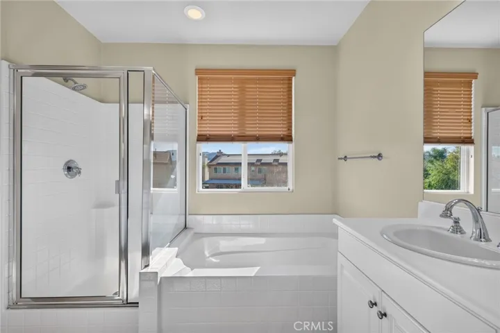 35913 Nonnie, Wildomar, California 92595