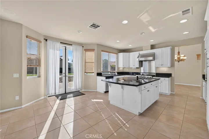 35913 Nonnie, Wildomar, California 92595