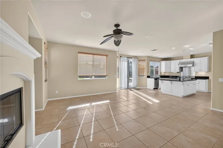 35913 Nonnie, Wildomar, California 92595