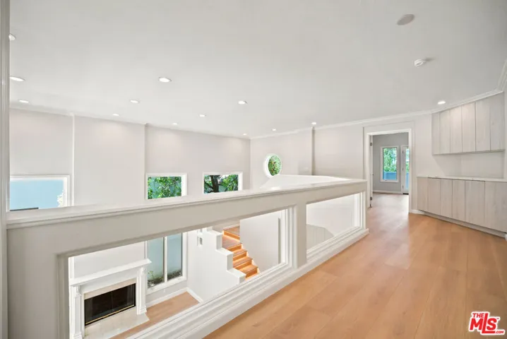 4324 Park Verdi, Calabasas, California 91302