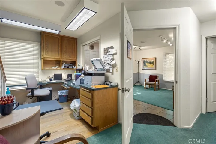 9 Williamsburg, Chico, California 95926