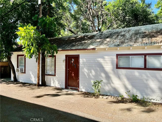 duplex exterior