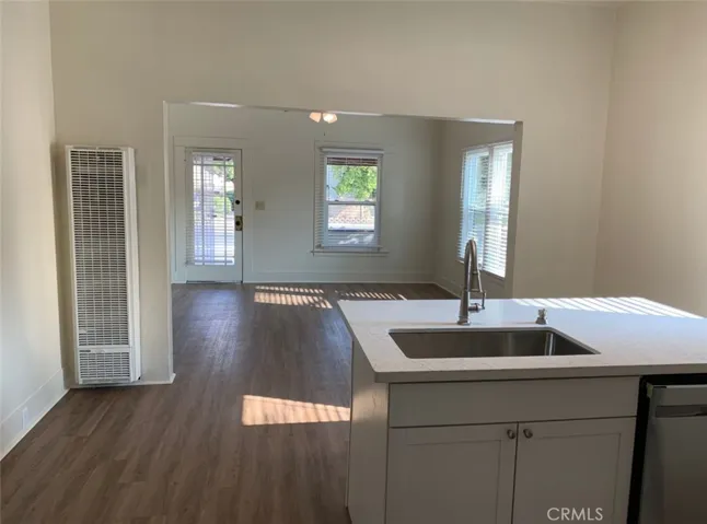 front residence kitchen