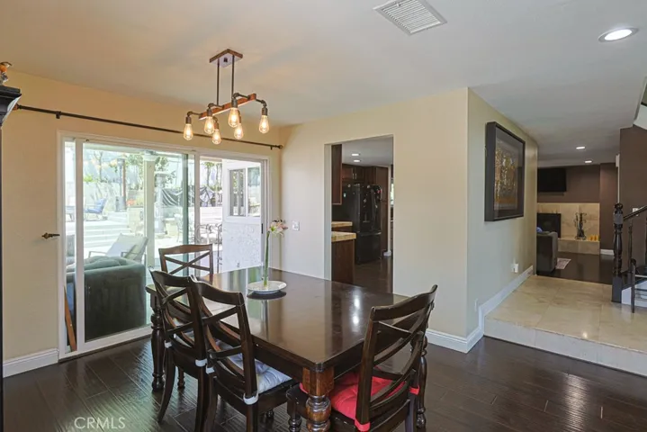 1932 Kellogg, Corona, California 92879