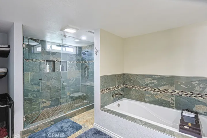 1932 Kellogg, Corona, California 92879
