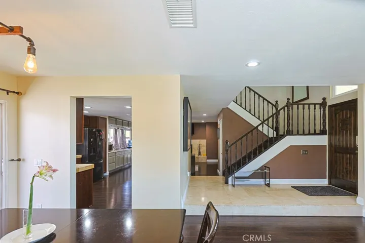 1932 Kellogg, Corona, California 92879