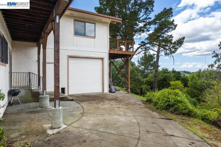 6727 Sunnyslope Ave, Castro Valley, California 94552