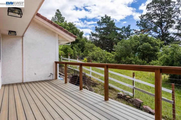 6727 Sunnyslope Ave, Castro Valley, California 94552