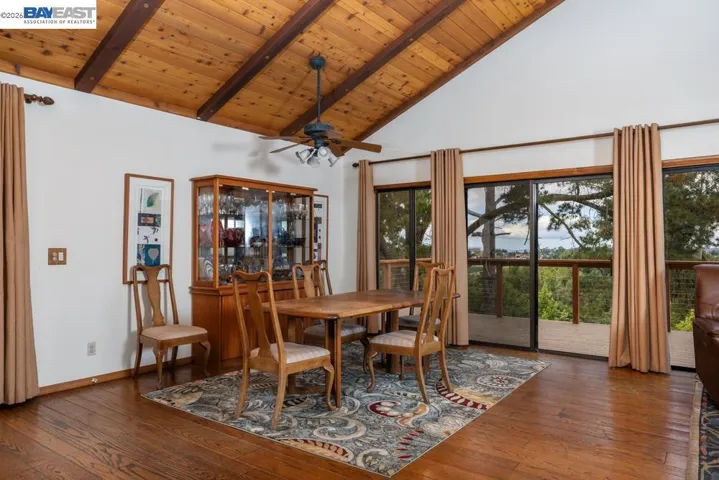 6727 Sunnyslope Ave, Castro Valley, California 94552