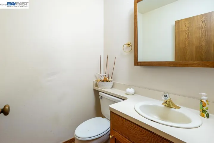 6727 Sunnyslope Ave, Castro Valley, California 94552