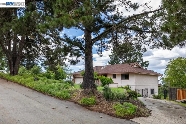 6727 Sunnyslope Ave, Castro Valley, California 94552