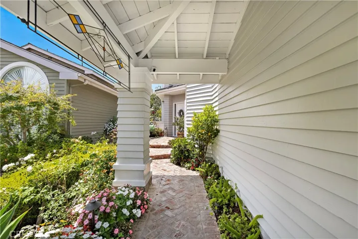 21 Emerald, Irvine, California 92614