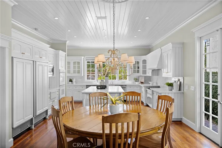 21 Emerald, Irvine, California 92614