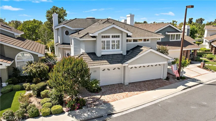 21 Emerald, Irvine, California 92614