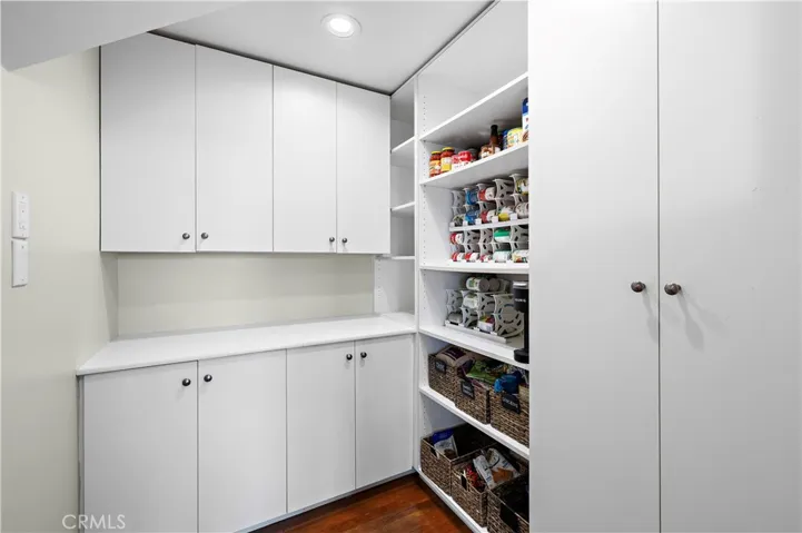 21 Emerald, Irvine, California 92614