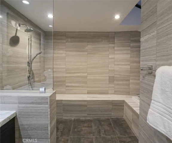 Enclosed Shower & Tub in Primary Bathroom