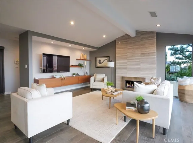 Living Room with Fireplace