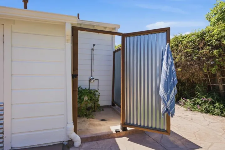 1355 Brommer Street, Santa Cruz, California 95062