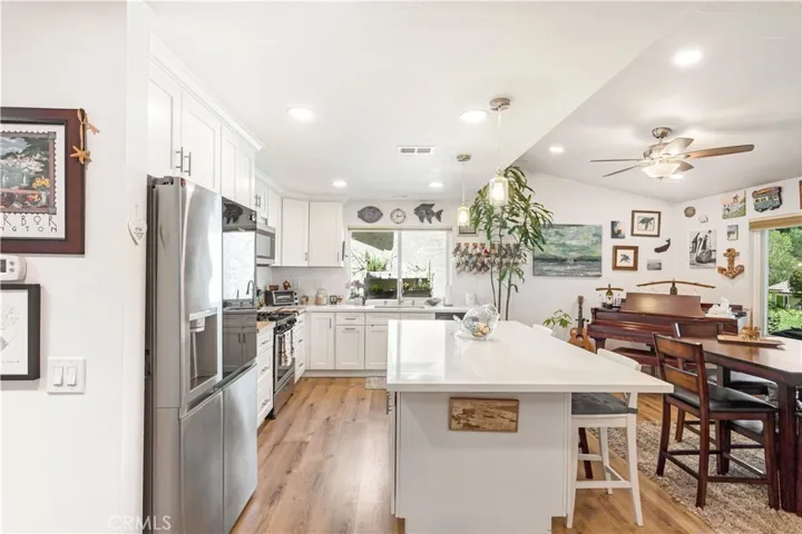 23672 Villena, Mission Viejo, California 92692