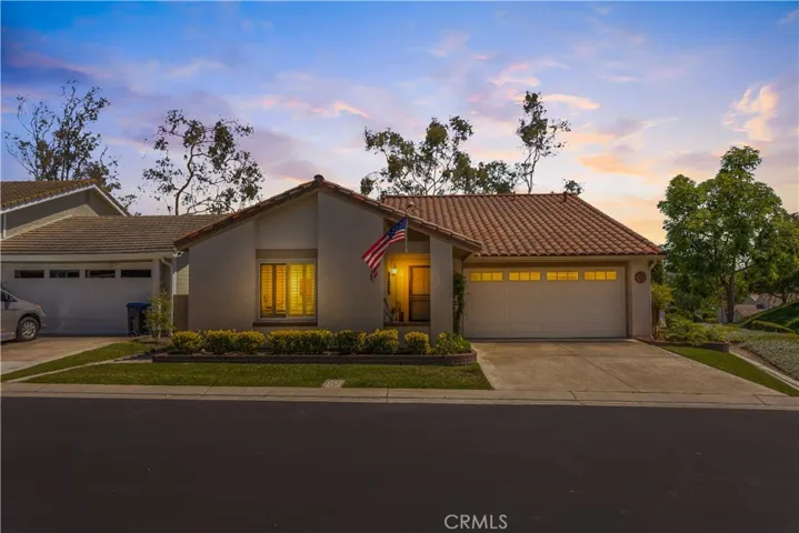 23672 Villena, Mission Viejo, California 92692