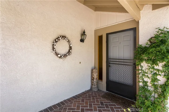 23672 Villena, Mission Viejo, California 92692