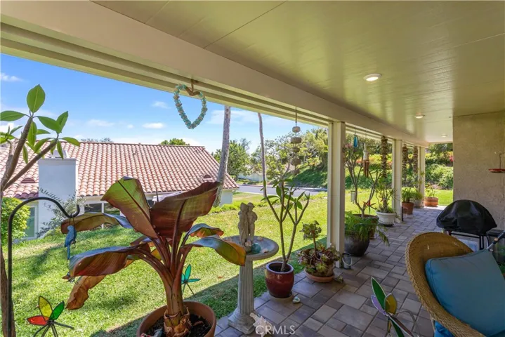 23672 Villena, Mission Viejo, California 92692