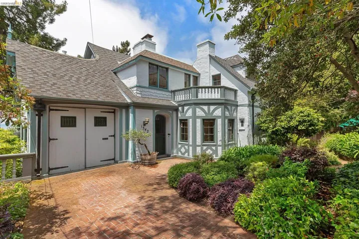1542 Hawthorne Ter, Berkeley, California 94708