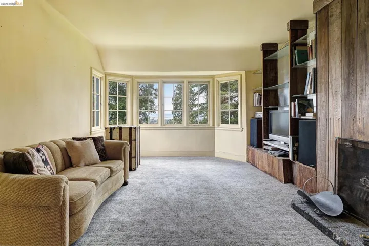 1542 Hawthorne Ter, Berkeley, California 94708