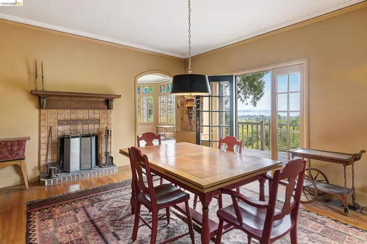 1542 Hawthorne Ter, Berkeley, California 94708