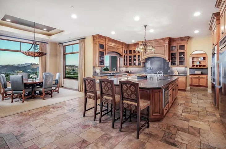 14155 Bryce Point, Poway, California 92064
