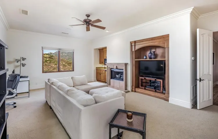14155 Bryce Point, Poway, California 92064
