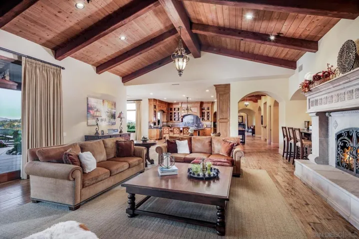 14155 Bryce Point, Poway, California 92064