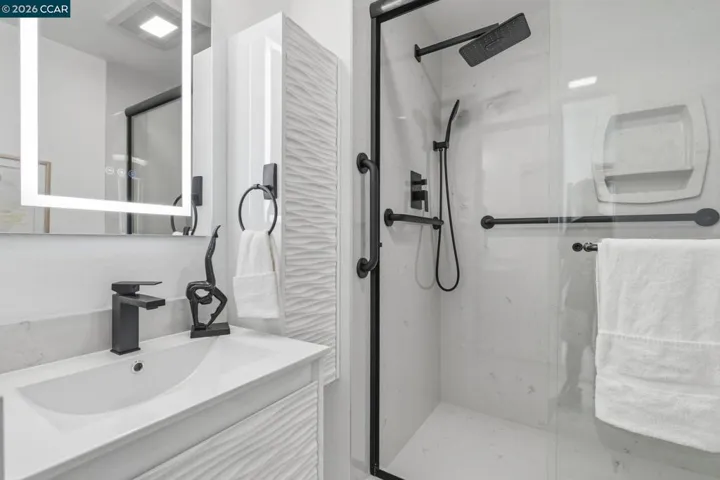 4242 Henning Dr, Concord, California 94521