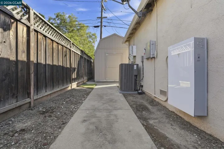 4242 Henning Dr, Concord, California 94521