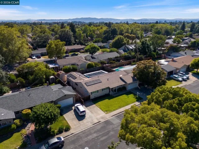 4242 Henning Dr, Concord, California 94521