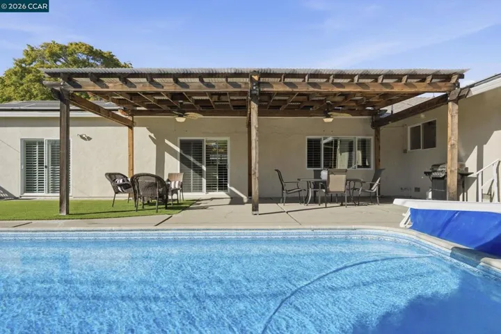 4242 Henning Dr, Concord, California 94521