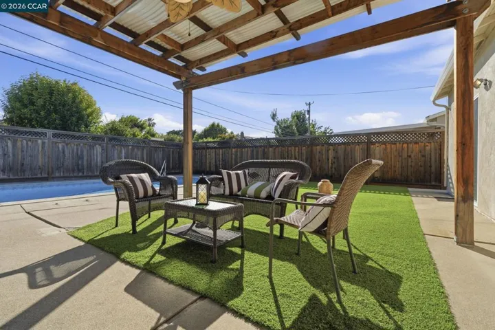 4242 Henning Dr, Concord, California 94521