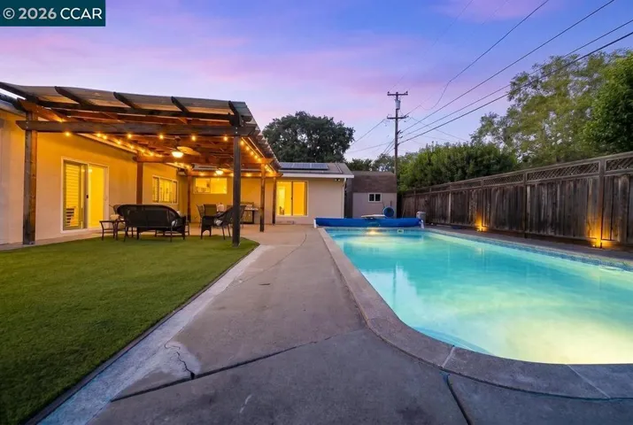4242 Henning Dr, Concord, California 94521