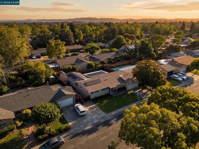 4242 Henning Dr, Concord, California 94521